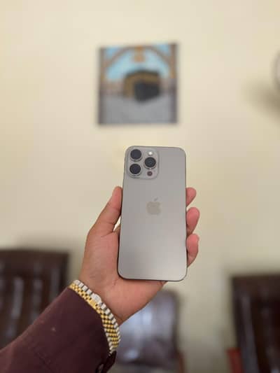 Apple iPhone 15 Pro Max
