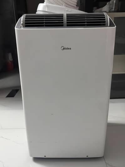 ​Midea 1.2 Ton Portable Inverter AC (14000 BTU) - Best Condition