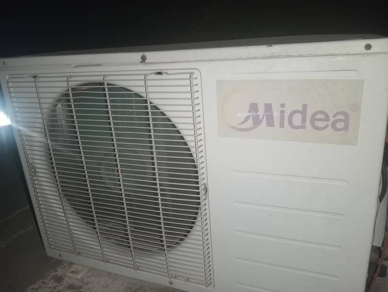 Midea AC 4