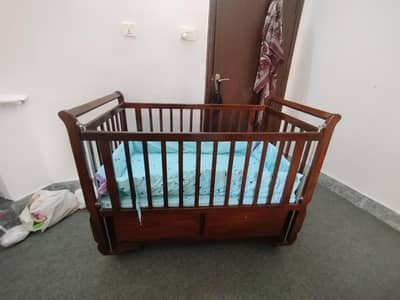 Baby Bed, baby cot, orignal sheesham, wooden