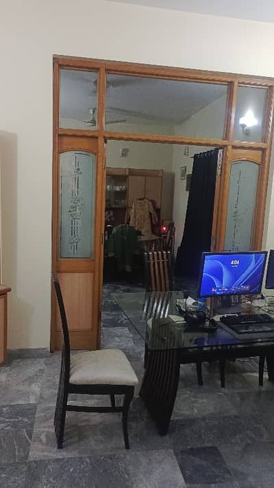 10 Marla Triple Storey Beautiful House Of 7 Bedrooms In Karim Block Iqbal Town Lahore