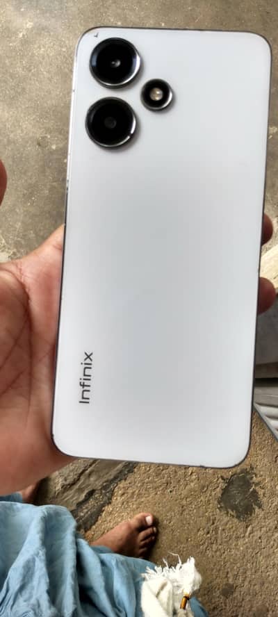 Infinix Hot 30 Play khlye mobile hai only mobile hai