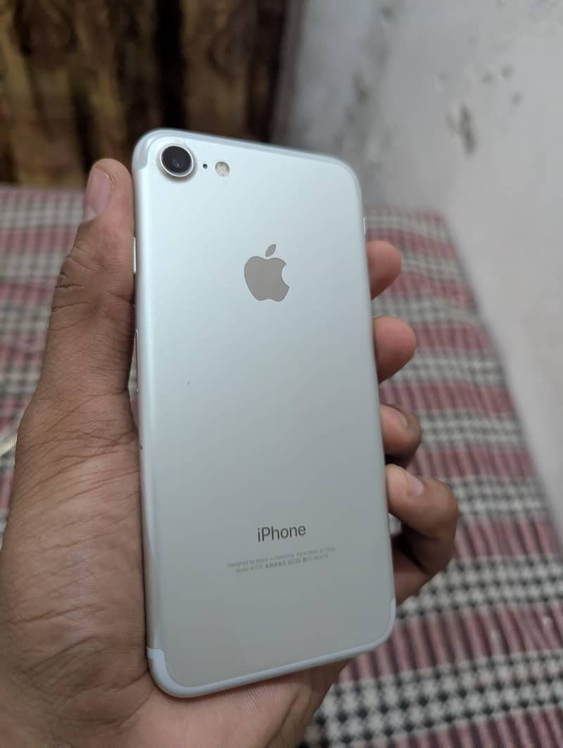 apple iPhone 4