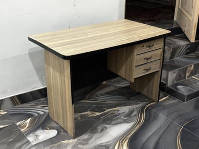 Office table 2.5 x 4ft | Computer table | Study table