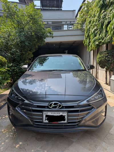 Hyundai Elantra GLS 2022 Model