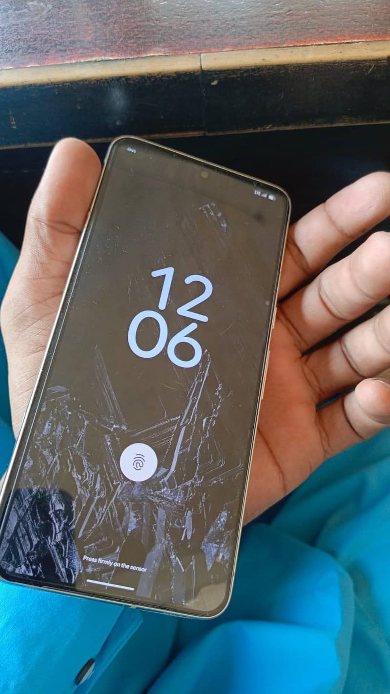 Google Pixel 8 Pro 5