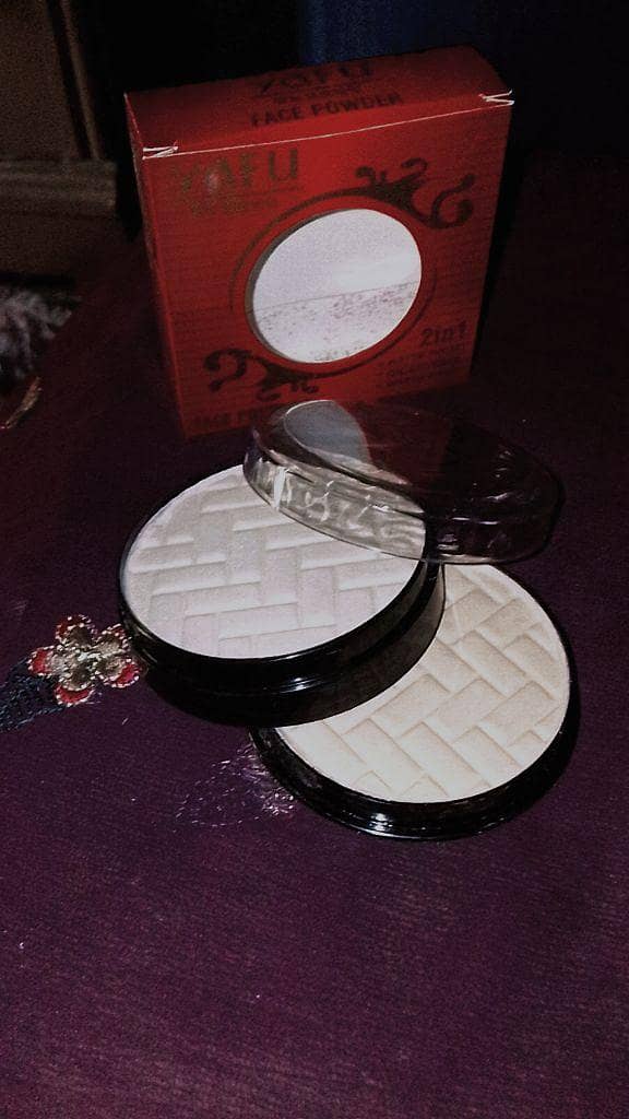 makeup accessories 9