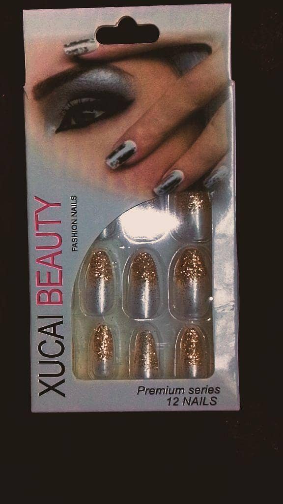 makeup accessories 10