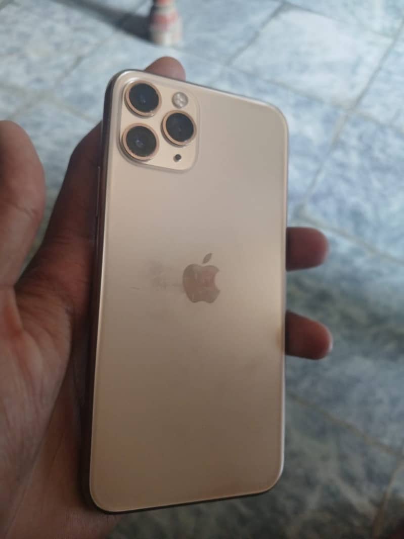 iPhone 11 Pro 0