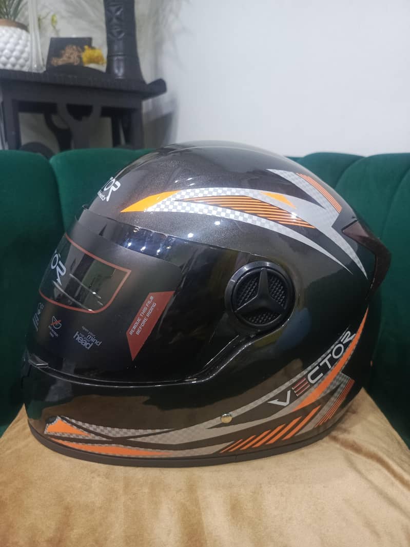 Vector Helmet (Full Face) 3