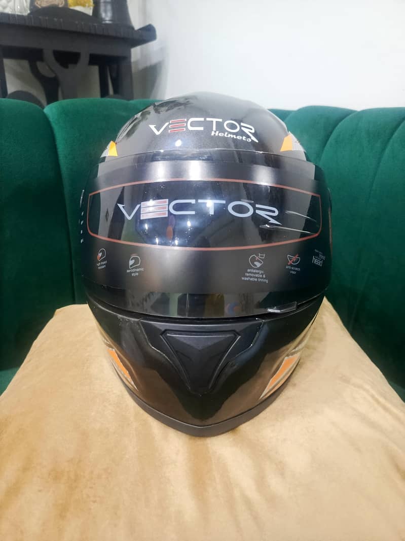 Vector Helmet (Full Face) 4