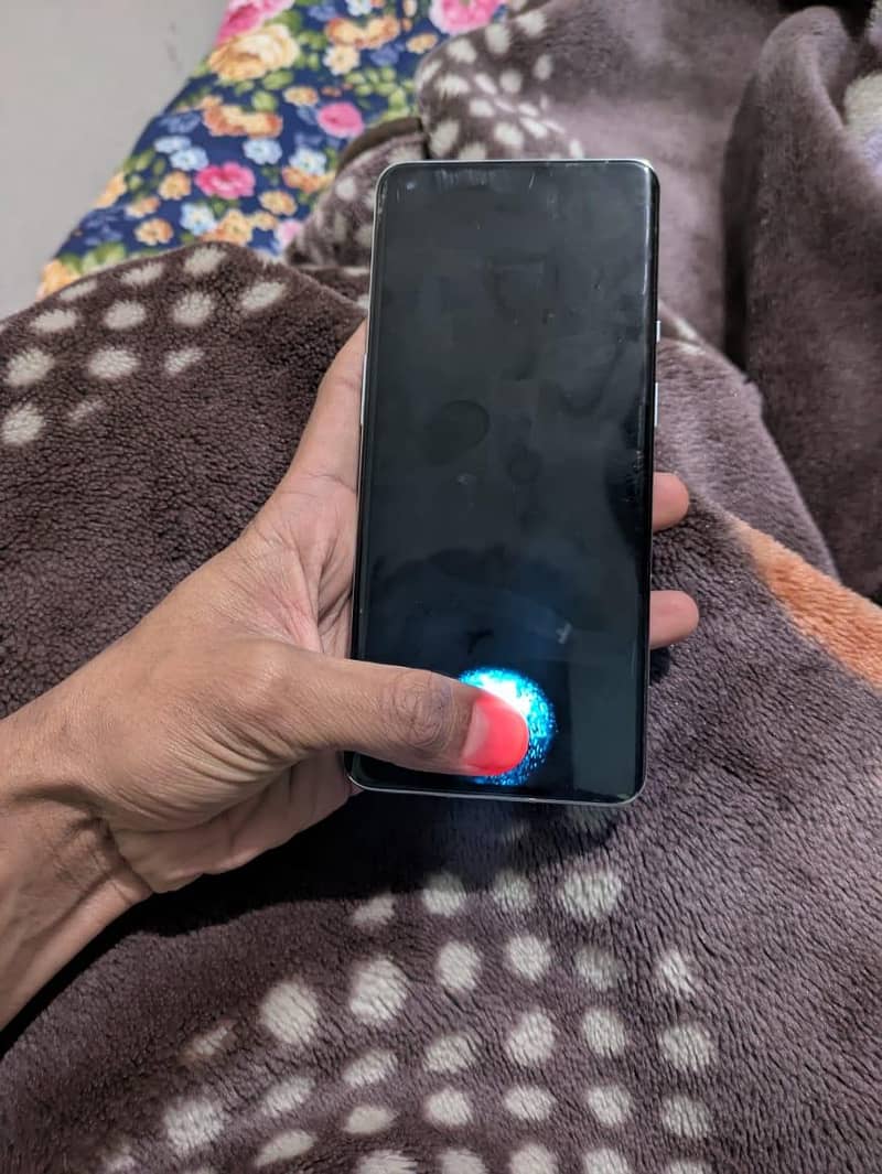 One Plus 9 Pro 5