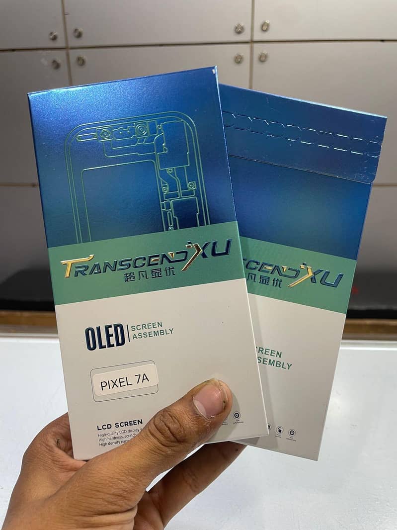 Google Pixel 6 Pro OLED and org panel 3