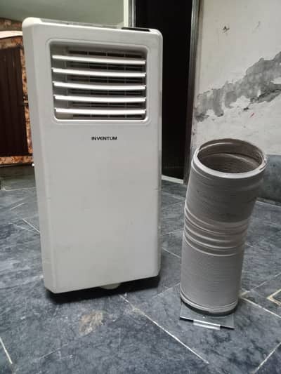 0.75 ton portable ac in very good condition orignal gas h