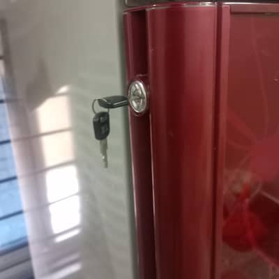 Orient Glass Door Fridge 12/14 Cubic - Maroon - 10/10 Condition