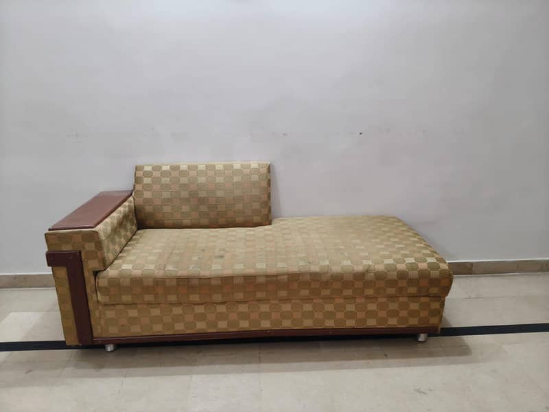 two dewan 1