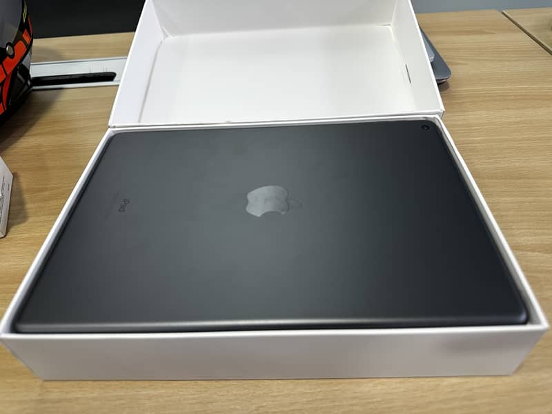 Apple iPad 9th Gen 8