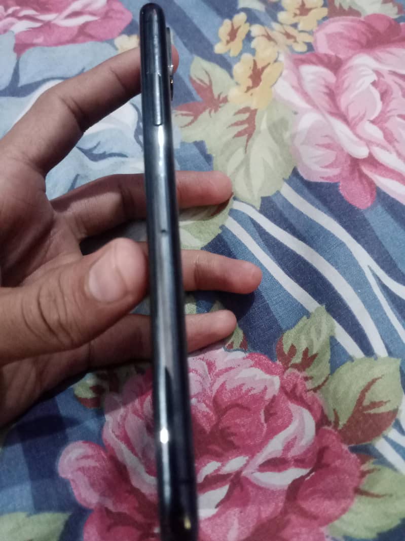 Apple iPhone X 2
