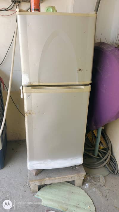 home used fridge having perfect cooling
