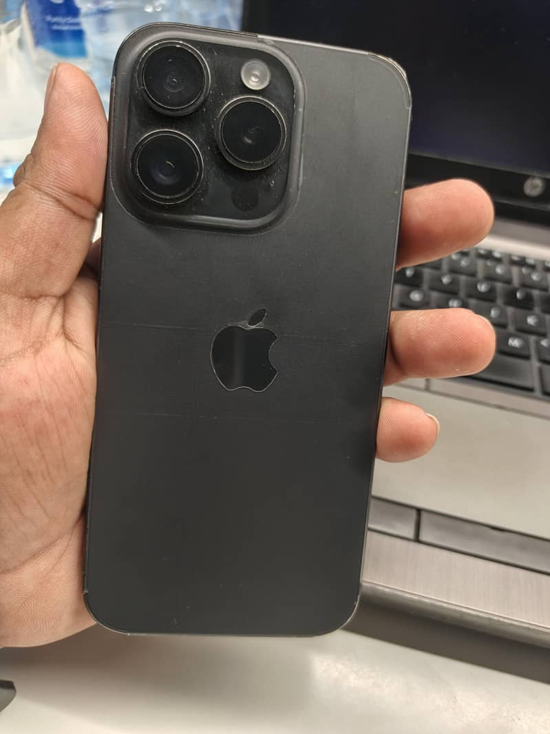 Apple iPhone 15 Pro 0