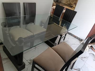 Dinning Table