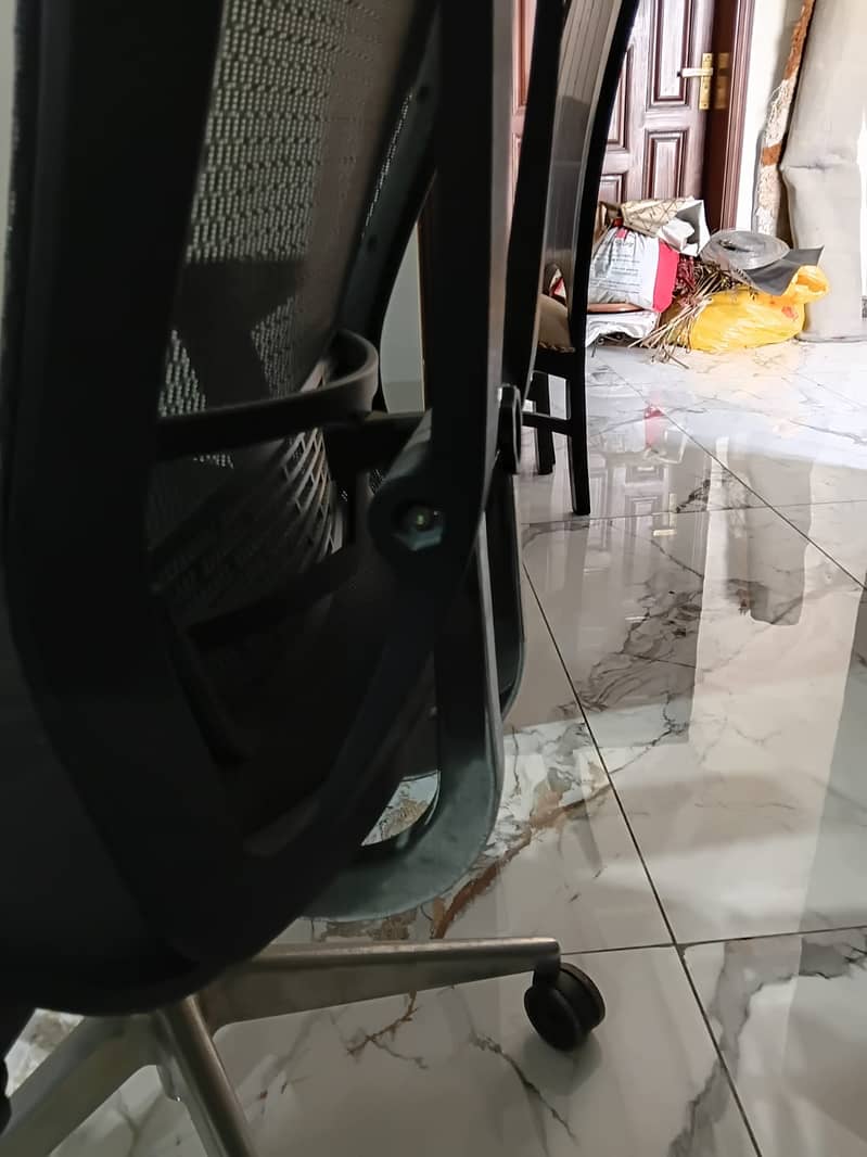 Computer Chair 1