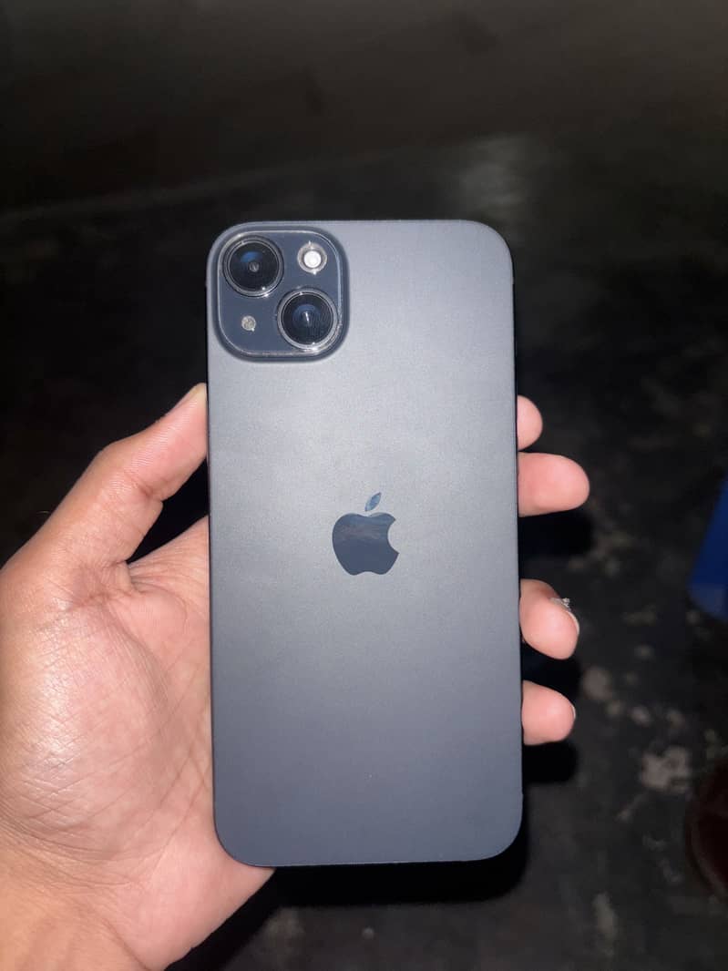 Apple iPhone 15 plus 2