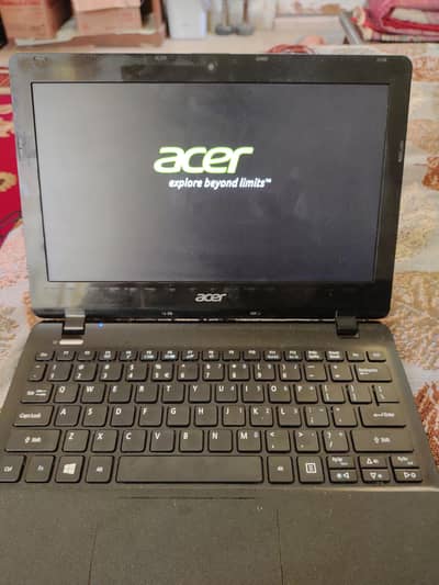 Laptop Acer 11.6 HD Screen