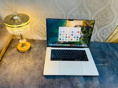 2021 Apple M1 Pro MacBook Pro 16" 16GB/512GB SSD - (Space Gray) A2442