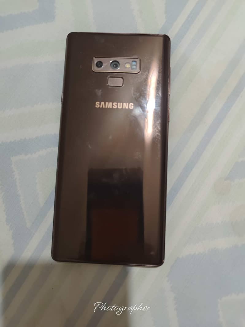 Samsung Mobile Note 9 1