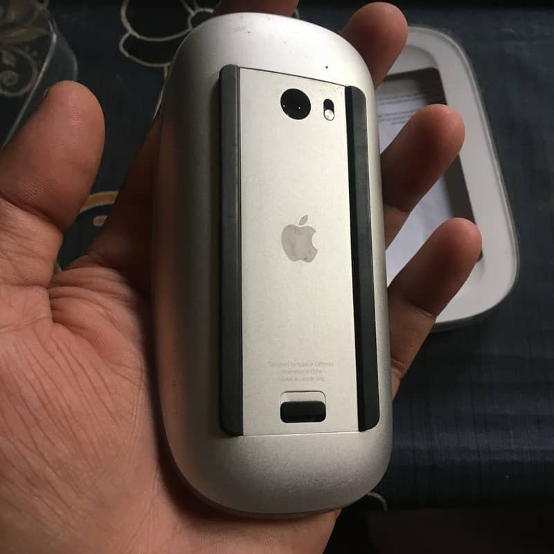 Apple Magic Mouse 1 3