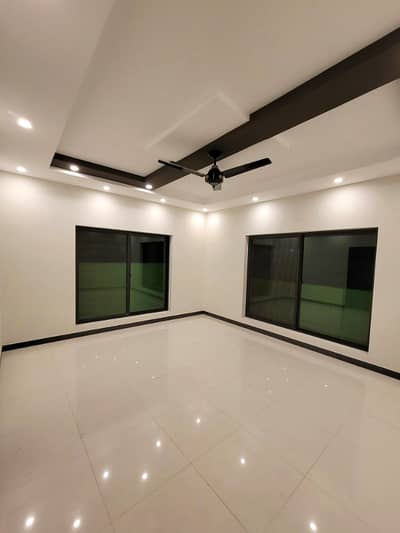 1 knal basment house available for rent in bahria town phase 5