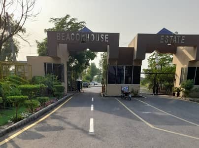 1 Kanal Good Location Plot For Sale
