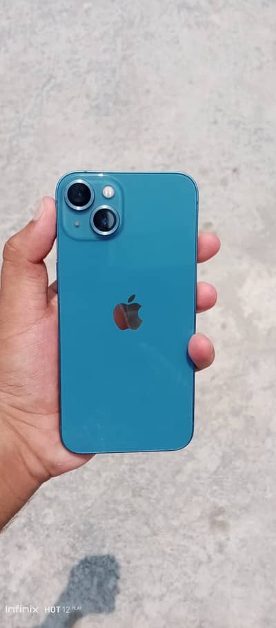 Apple iPhone 13