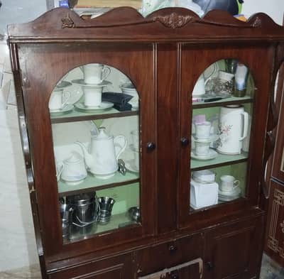 Dressing and showcases for sale Dhoksyedan Rawalpindi