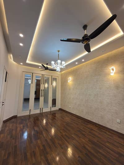 8 Marla Upper Portion For Rent At Bahria Orchard Raiwind Lahore