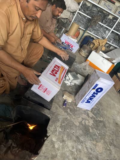 Shahen teriii parwaz se jalta h zamana kabii mayar mat garana