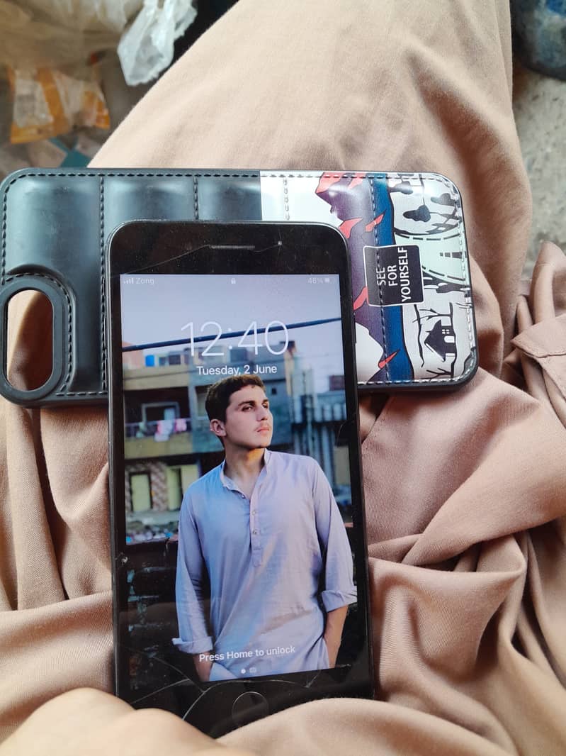Apple iPhone 7 Plus 1