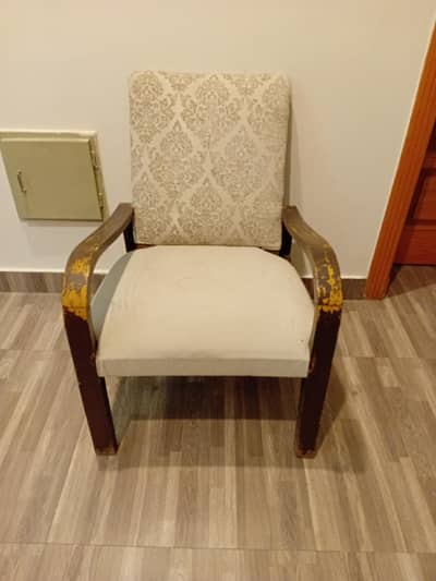 2 Bedroom Chairs for Sale
