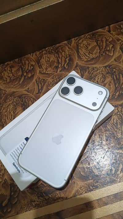 Apple iPhone 17 Pro Max with genuine cable and box jv non pta