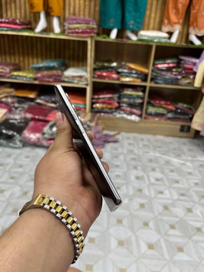 Tecno CAMON 40 Pro