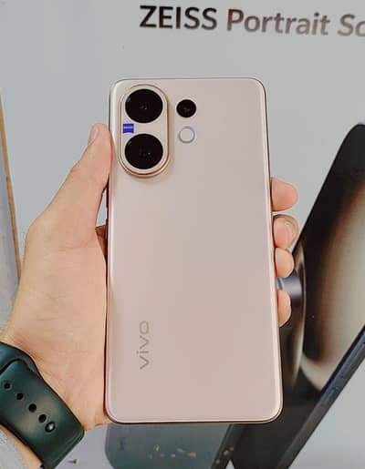Vivo V60