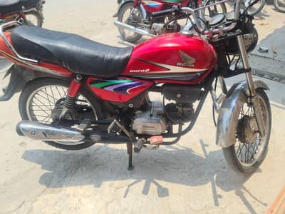 Honda bik ha koi b Kam ni ha.  03054473102.  Whatsapp  num