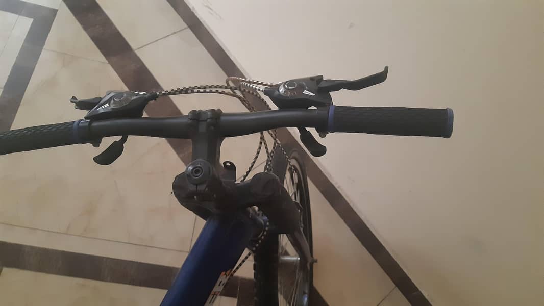 Humber cycle (whatsapp please) 4