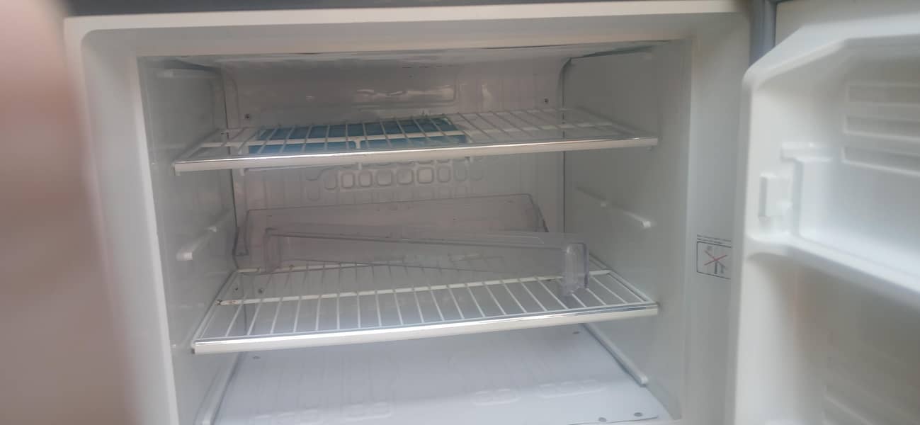 Medium Size Fridge 3