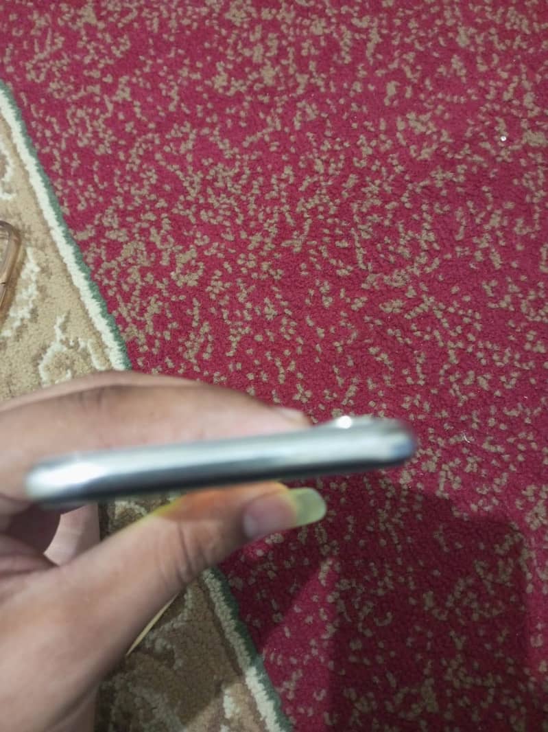 Apple iPhone X 2