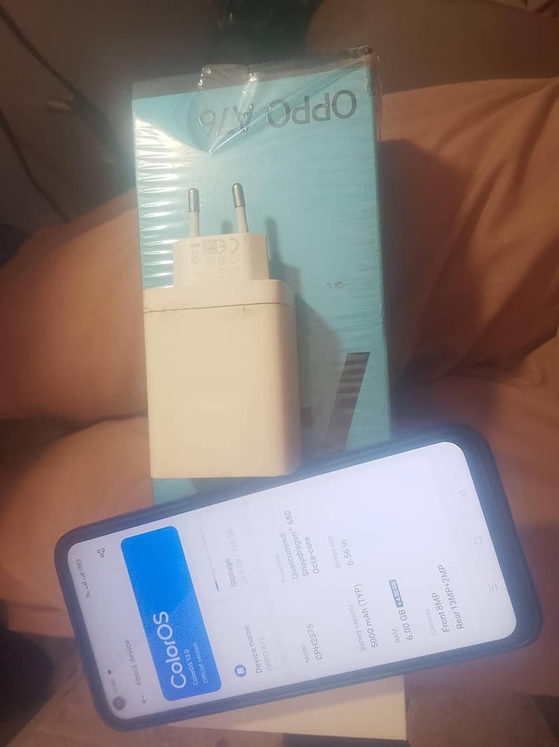 OPPO a76 1