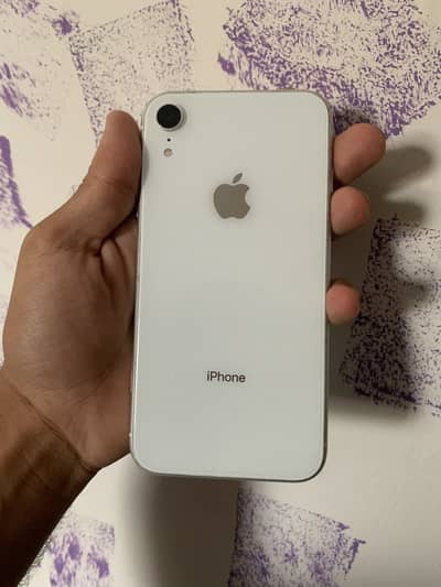 Apple iPhone XR