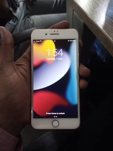 IPHONE 7 plus PTA APPROVED urgent sale
