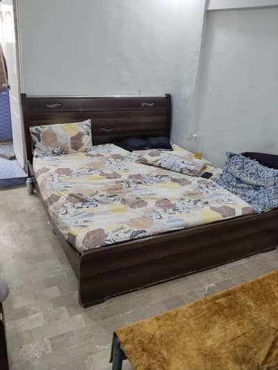 complete bed room set for sale